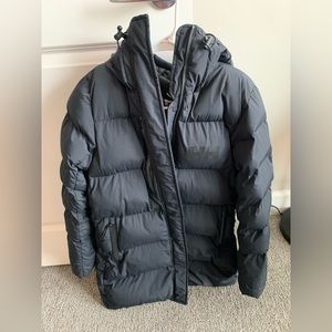 Women’s M Helly Hansen Black Mid Length Jacket